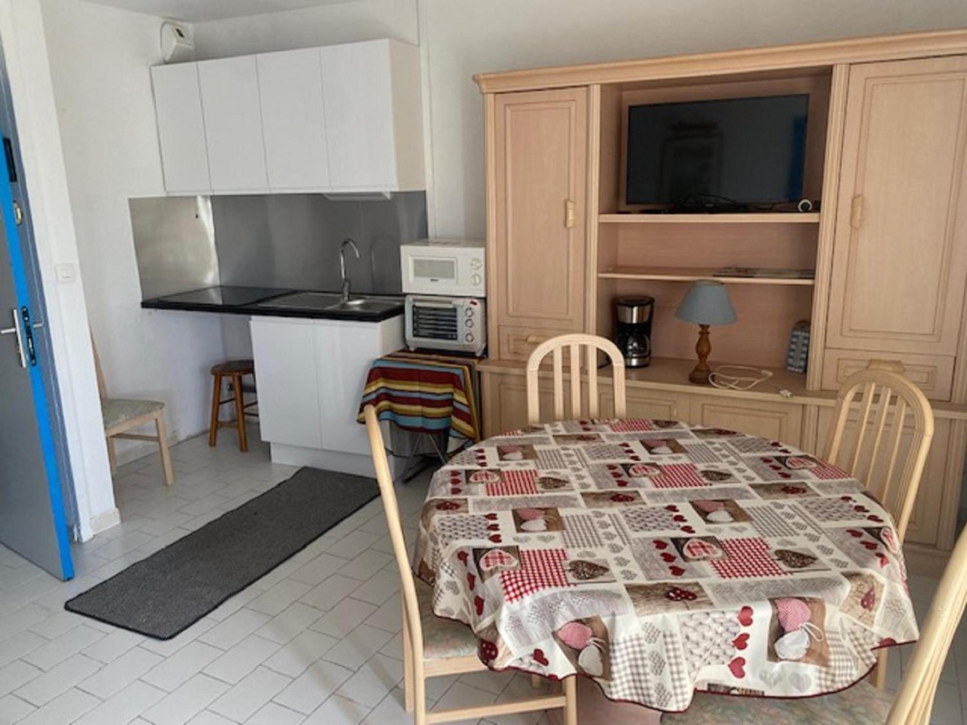 Vittoria Immobilier 12 -Reglement Sur Place - Cheques Vacances Acceptes La Grande-Motte Pokój zdjęcie